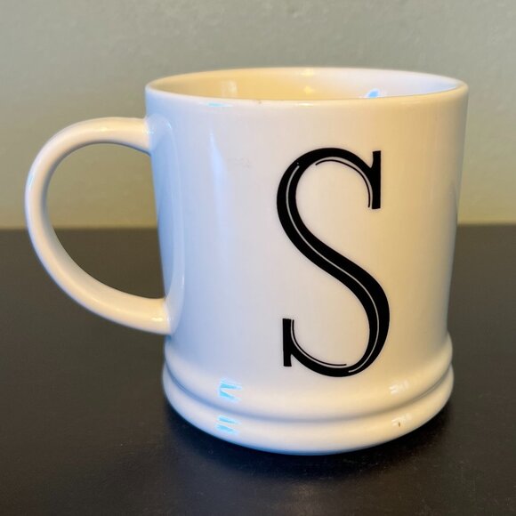 NWT Stylized Letter "S" Monogram Initial Porcelain Cup Mug - Picture 3 of 5
